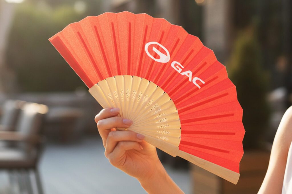 Red hand fans printing Dubai