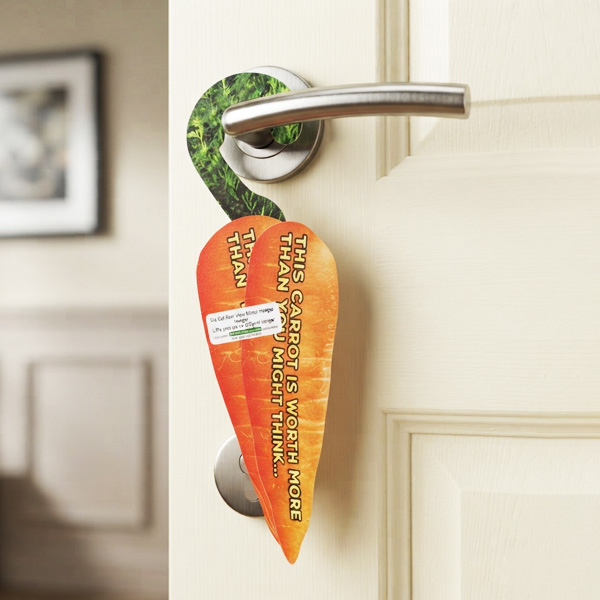 Custom Style Door Hangers printing Dubai